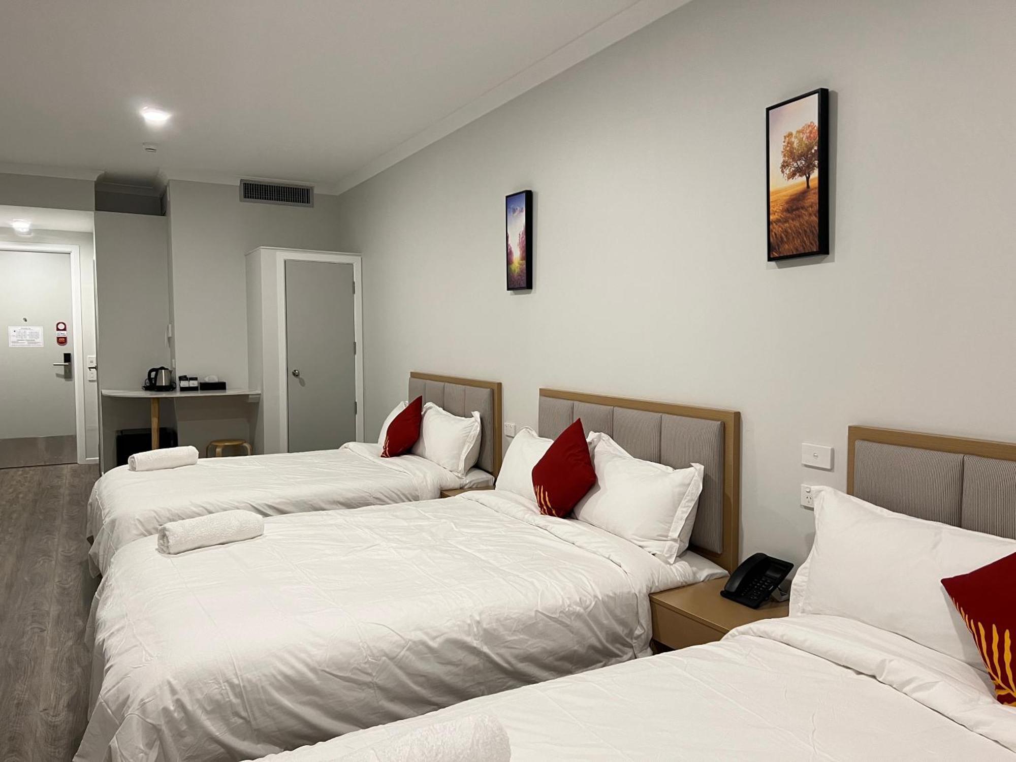 Awa Hotel Rotorua Bagian luar foto
